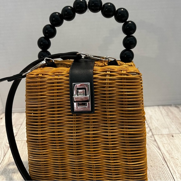 Zara Straw Rattan Bag for Women Beaded Handle Seaside Beach Crossbody Bag - Picture 3 of 15